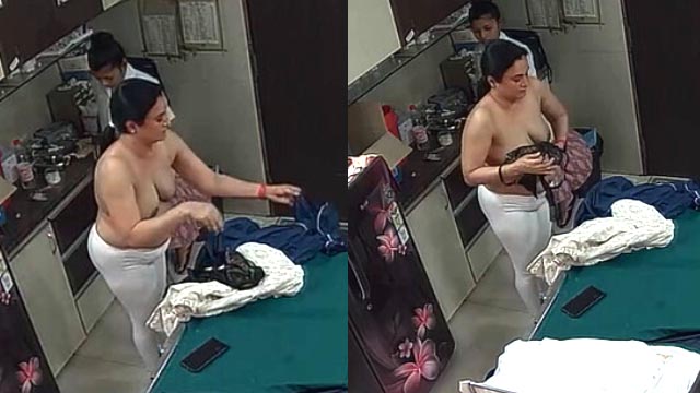 Bhabhi Changing Clothes In Clinic Captured In CCTV Oyo