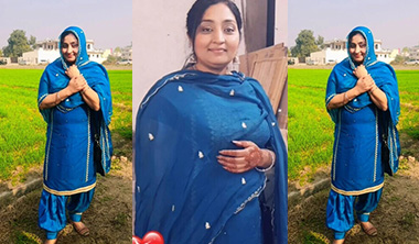 Indian Punjabi Milf Showing And Fingering Pussy Sex Clips